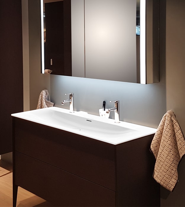 Duravit Viu Furniture Long Ceramic Basin Series 9 Duravit Viu Furniture Long Ceramic Basin Series - Image 4
