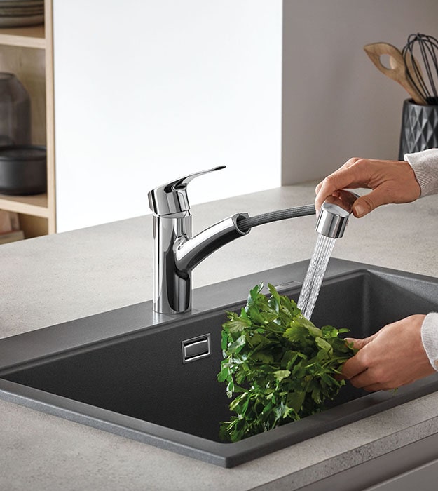 Grohe EuroSmart Pull-Out Kitchen Sink Faucet 9 Grohe EuroSmart Pull-Out Kitchen Sink Faucet - Image 4