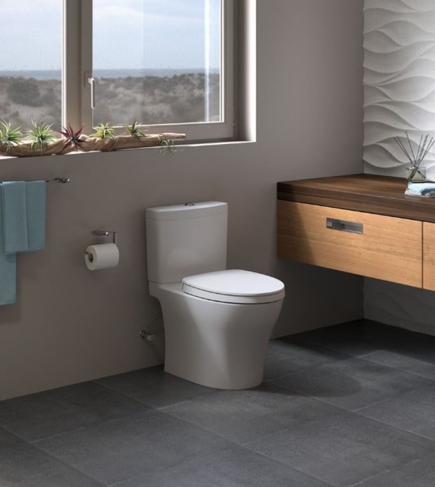 TOTO Aquia IV Two-Piece Dual-Flush Toilet With Seat 10 TOTO Aquia IV Two-Piece Dual-Flush Toilet With Seat - Image 5