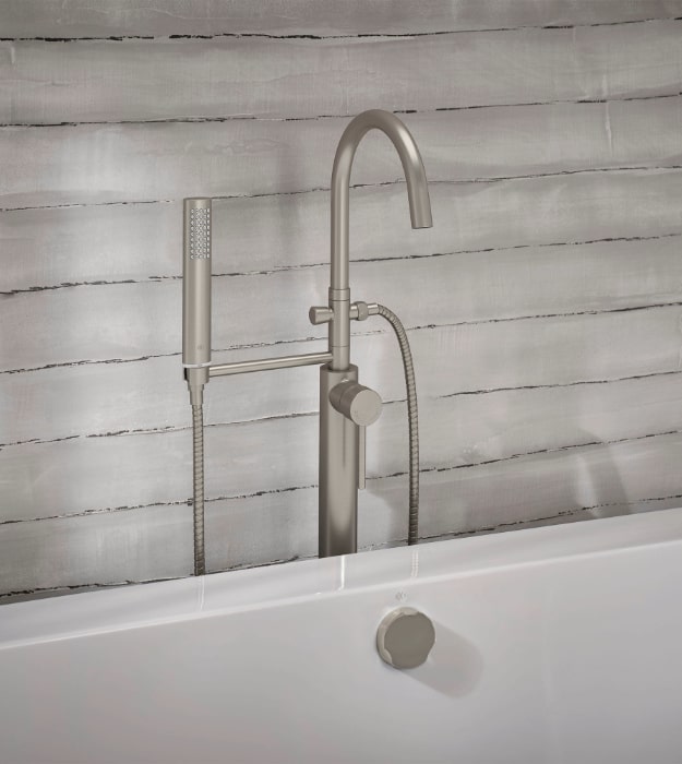 American Standard Round Freestanding Tub Filler 12 American Standard Round Freestanding Tub Filler - Image 7