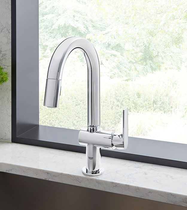 Grohe Defined Pull Down Kitchen Faucet S1 min