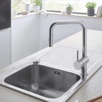 Grohe Minta Pull-Down Long-Reach Kitchen Faucet - Image 5