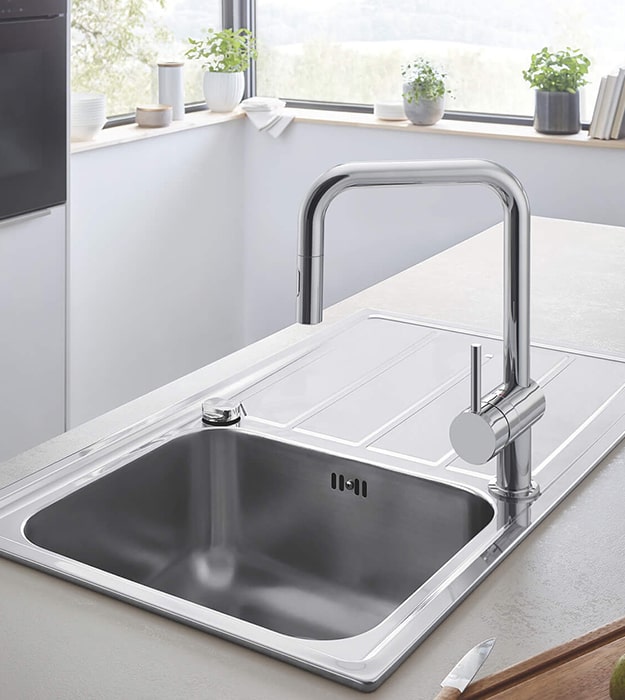 Grohe Minta Long Reach Pull Down Kitchen Faucet S1 min